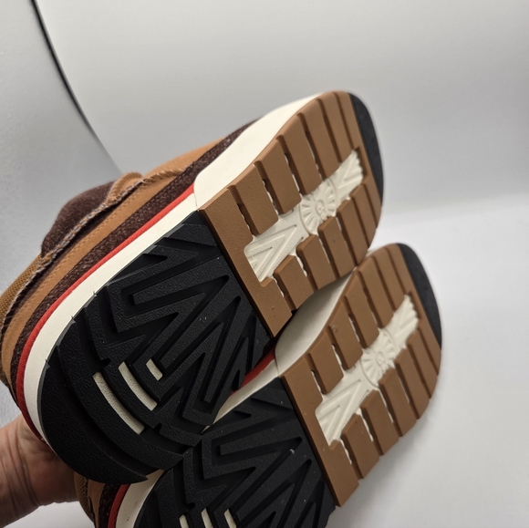 Ugg All Gender Goldencush Suede Platform Brown Red Sneakers M11 W12 - Picture 8 of 12